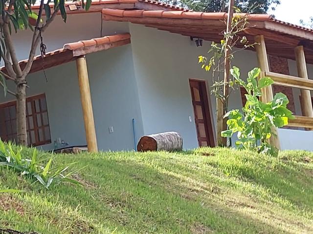 Casa para Venda em Nazaré Paulista - 5